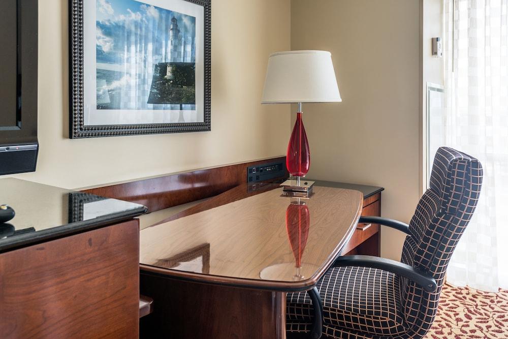 Wyndham Cleveland Airport