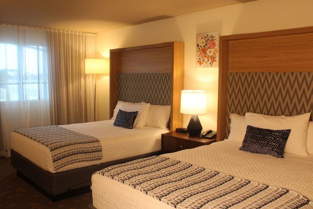 Wyndham Flint MI/Grand Blanc/Bishop Airport/Conference Ct