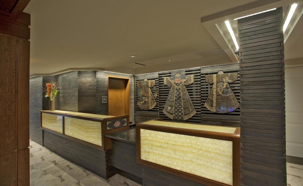 Morrison Clark Historic Inn