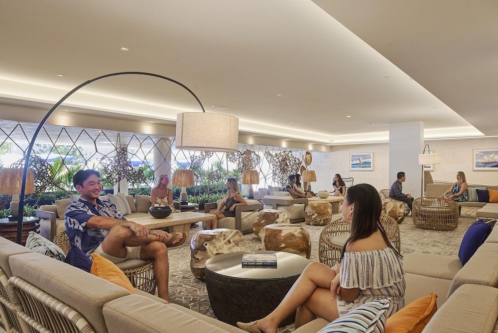 OUTRIGGER Reef Waikiki Beach Resort