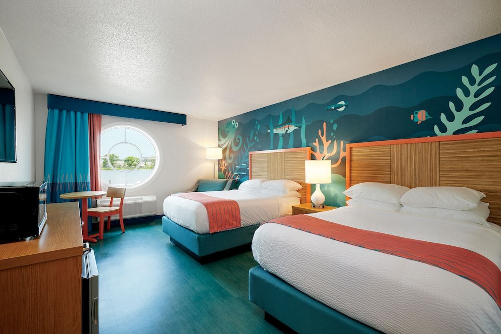 Cedar Point's Castaway Bay