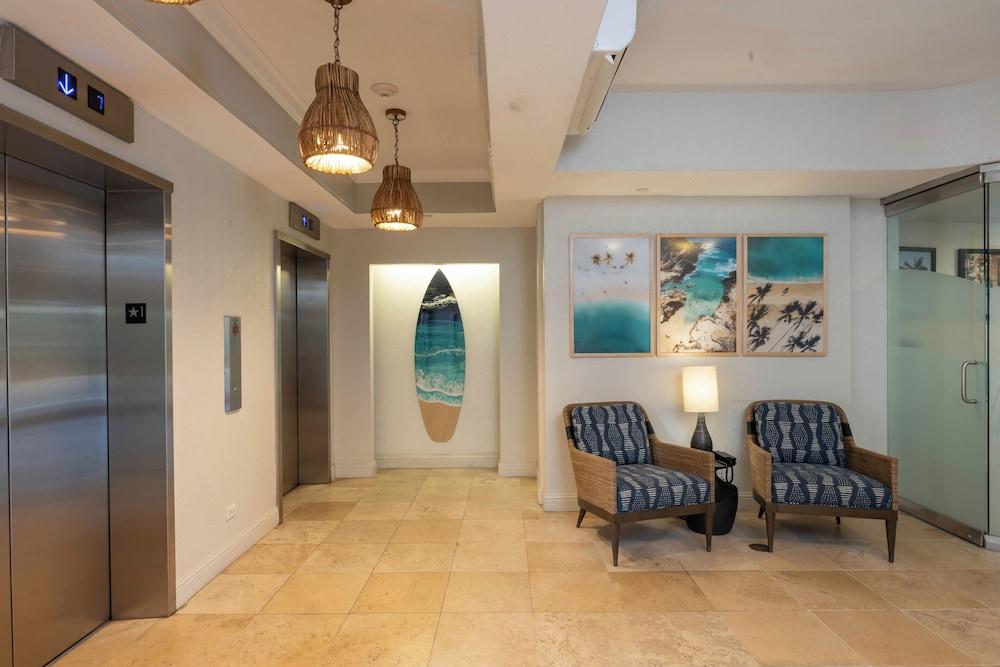 Regency on Beachwalk Waikiki by OUTRIGGER