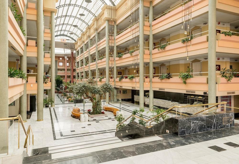 Hotel ILUNION Alcora Sevilla