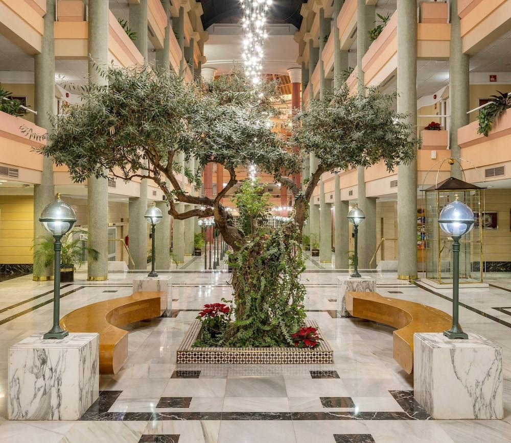 Hotel ILUNION Alcora Sevilla