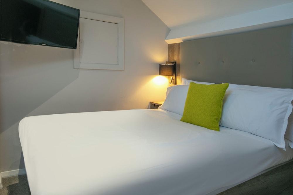 Crabwall Manor & Spa, BW Signature Collection