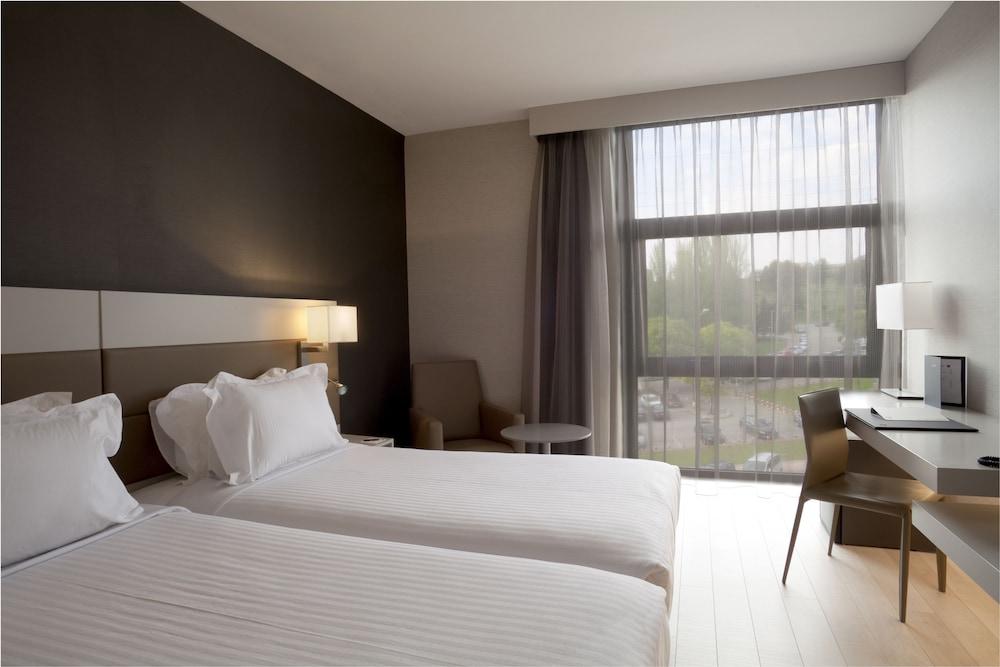 AC Hotel San Cugat by Marriott