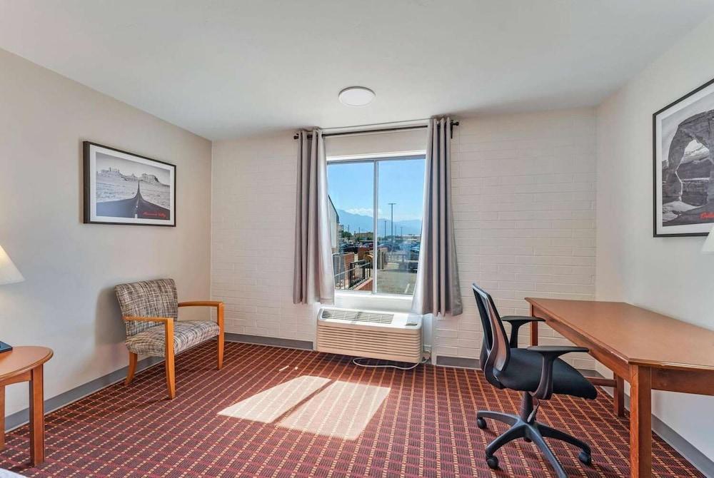 Ramada by Wyndham Richfield UT I-70