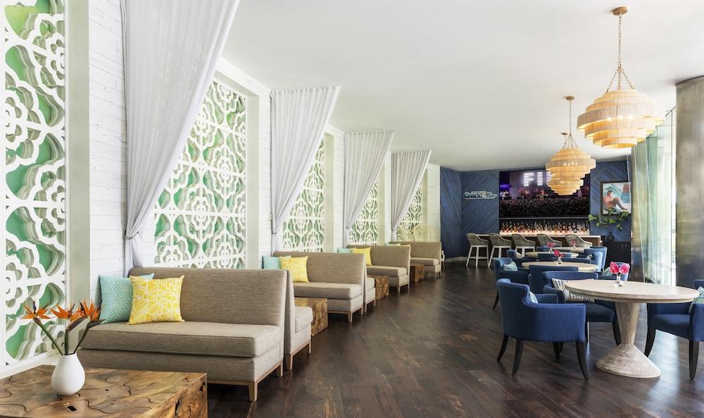 Riviera Resort Palm Springs