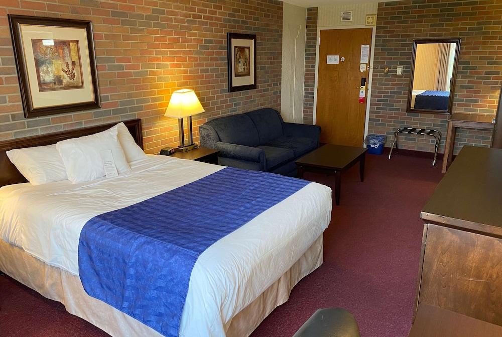 Ramada by Wyndham Lethbridge