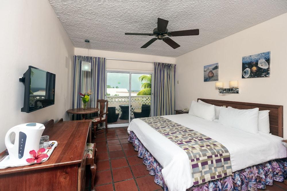 Grafton Beach Resort