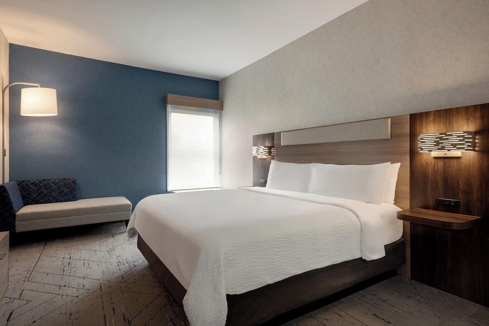 Holiday Inn Express Painted Post-Corning Area by IHG