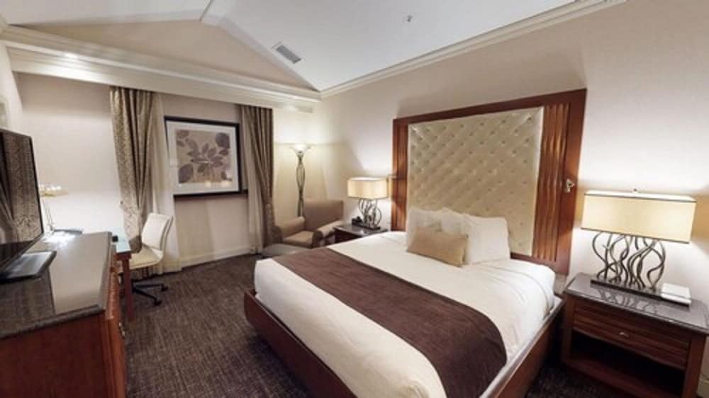 Eden Resort and Suites, BW Premier Collection