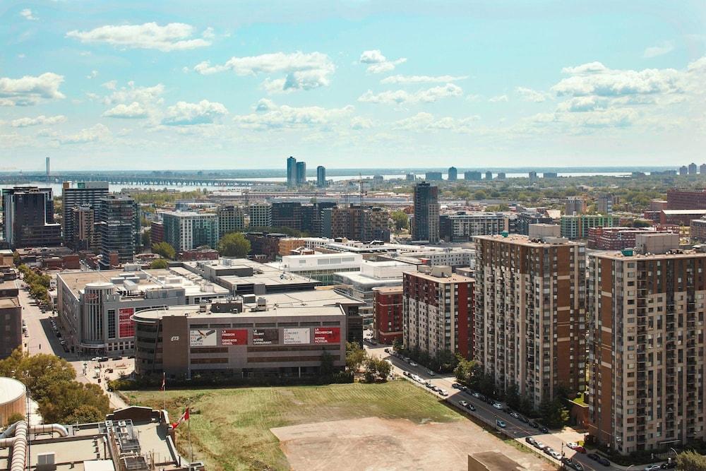 Montreal Marriott Chateau Champlain