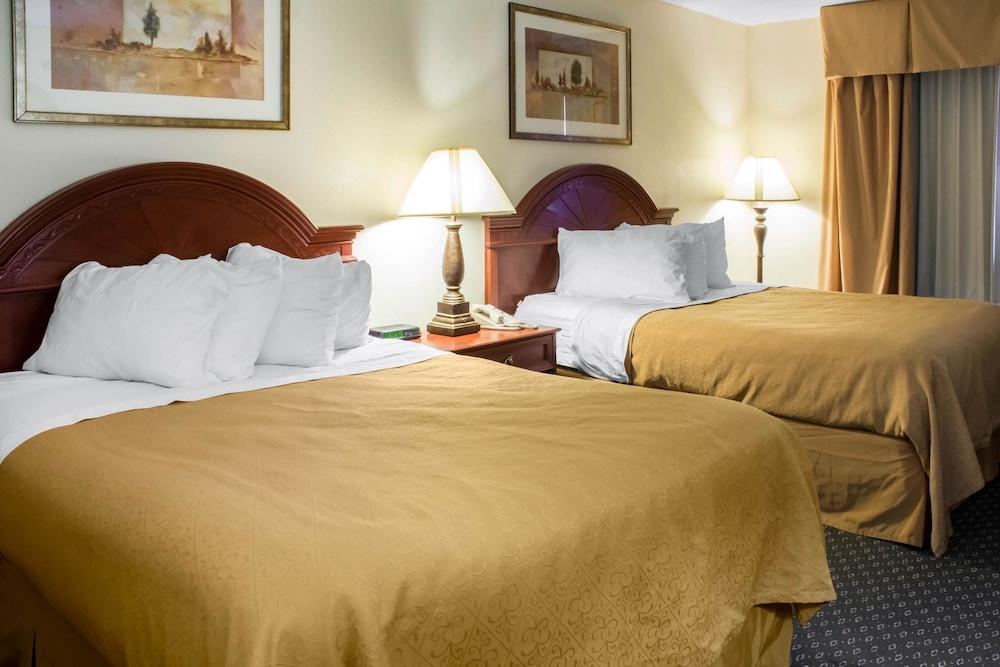 Quality Inn & Suites Sioux City Southeast