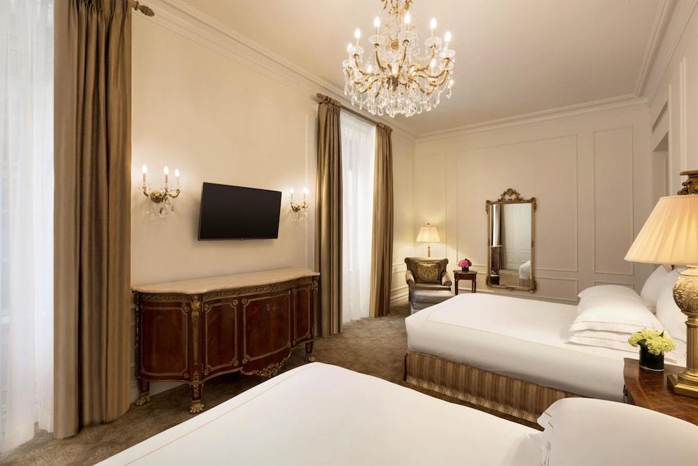 The Plaza - A Fairmont Managed Hotel