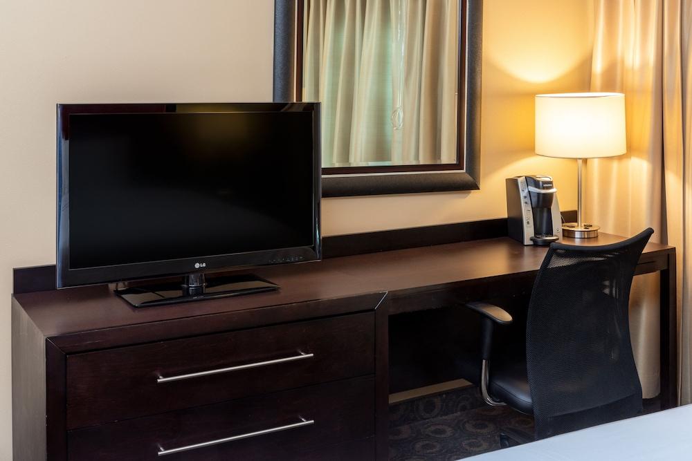 Crowne Plaza Houston Galleria Area by IHG