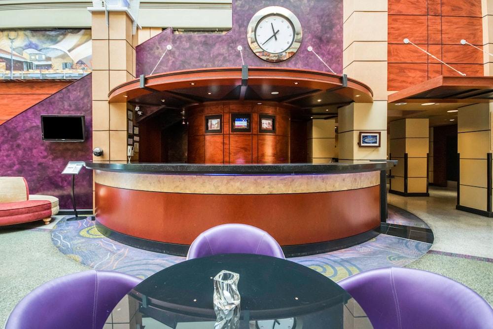 Pier 5 Hotel Baltimore