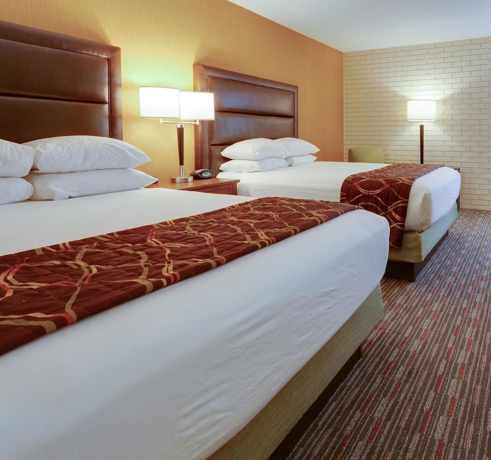 Drury Inn & Suites Denver Tech Center