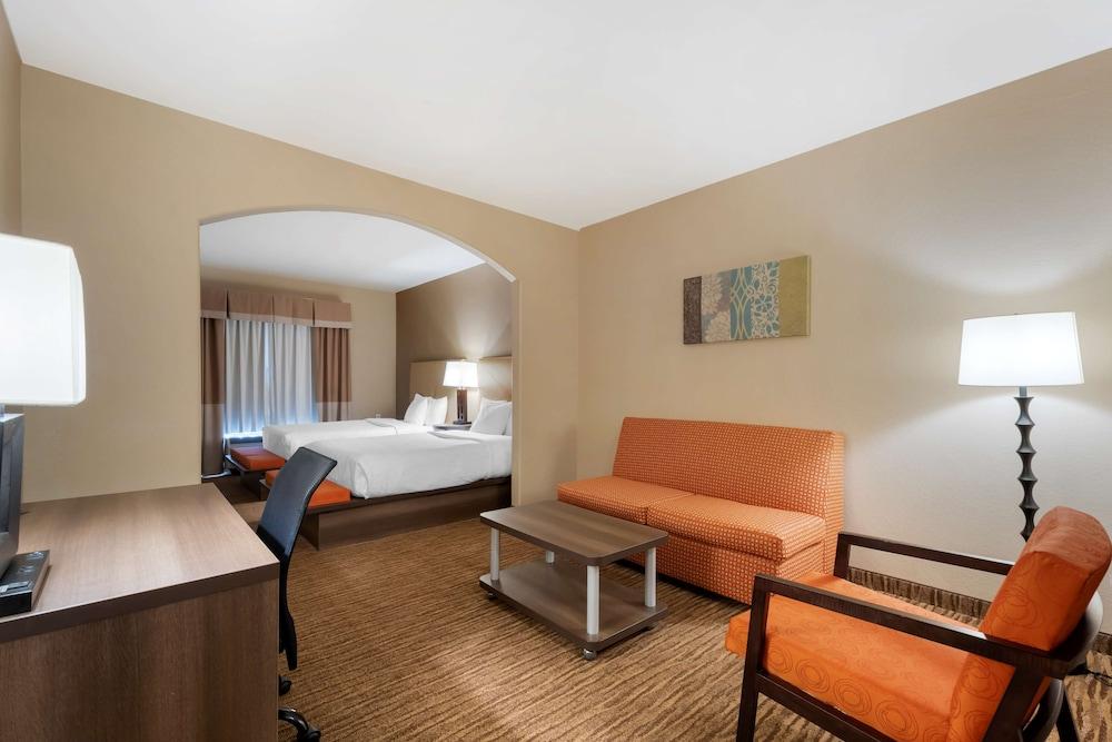 Best Western Plus DFW Airport Suites