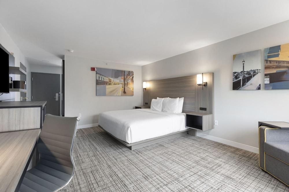 Best Western Plus Elgin - Chicago