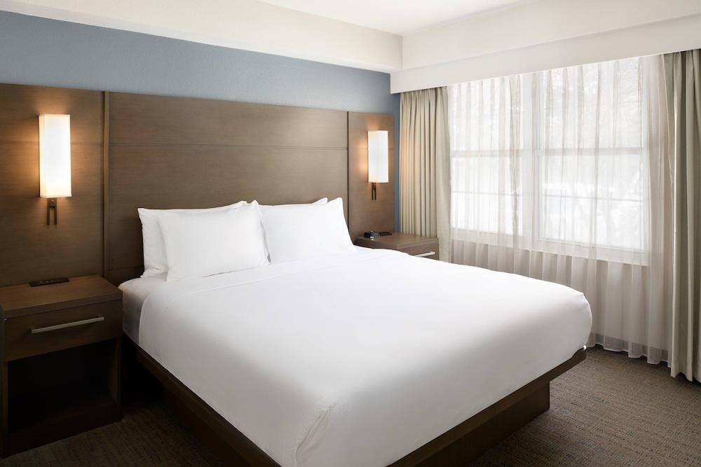 Residence Inn By Marriott Pleasanton