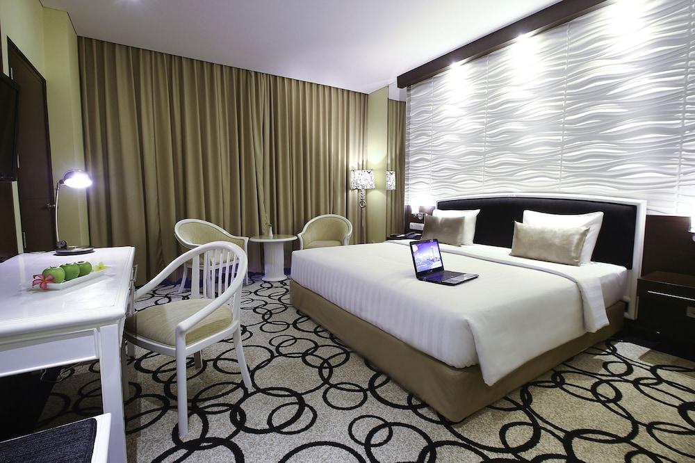 Hotel New Saphir Yogyakarta