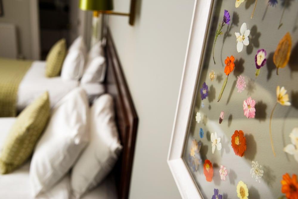 Mercure Gloucester Bowden Hall Hotel