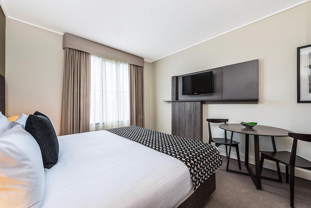 Mantra on Jolimont Melbourne