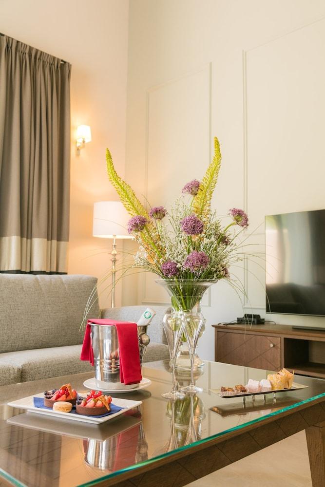 Le Vallon de Valrugues Hotel Spa & Villas