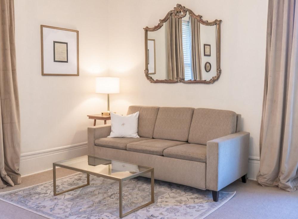 The General's Quarters Boutique Hotel