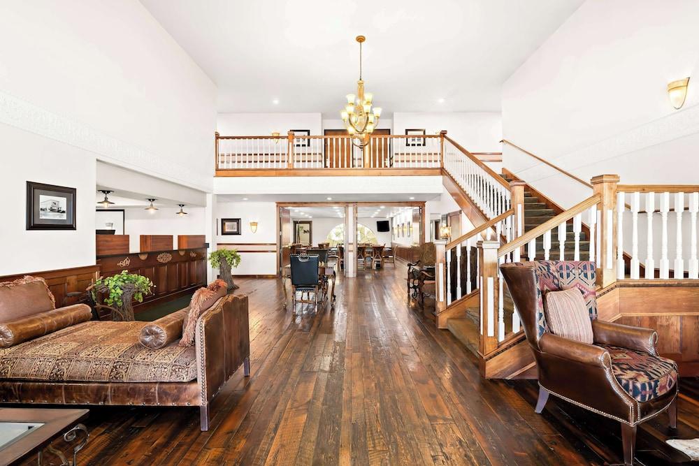 Best Western Newberry Station