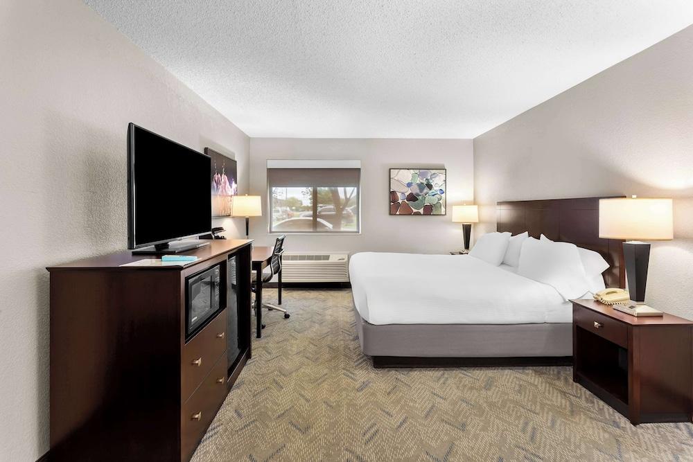 Best Western Oswego Hotel