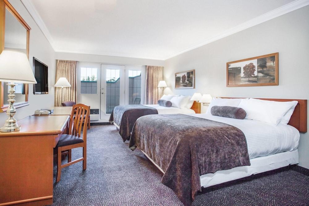 Super 8 by Wyndham Castlegar BC