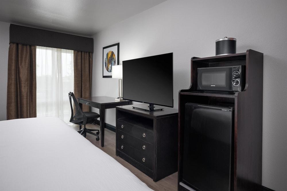 Aiden Austin City Hotel