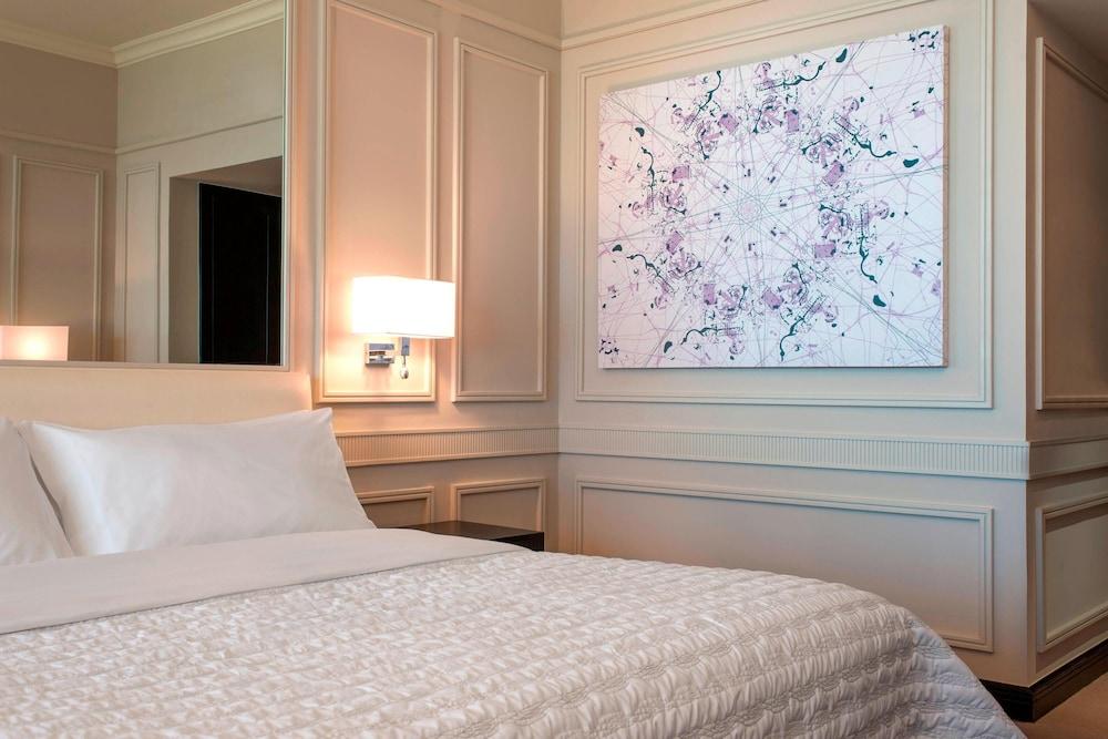 Le Méridien Mina Seyahi Beach Resort & Waterpark