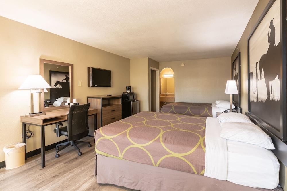 Super 8 Dallas-Mesquite