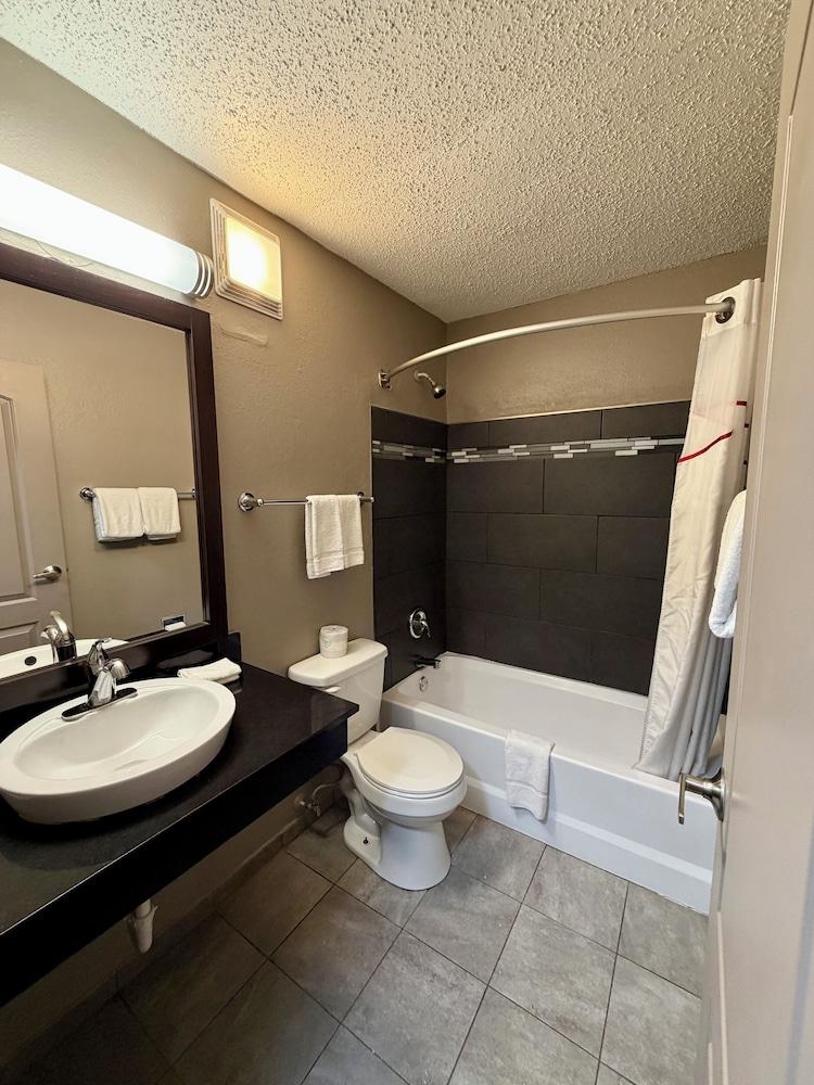 Baymont by Wyndham Findlay