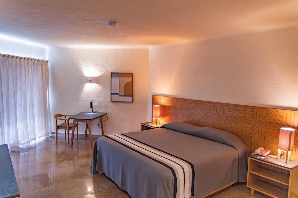 Friendly Fun Vallarta Different Experiences - All Inclusive.