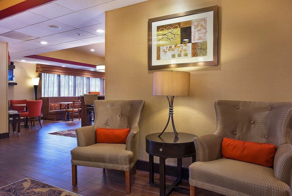 Hampton Inn Dry Ridge