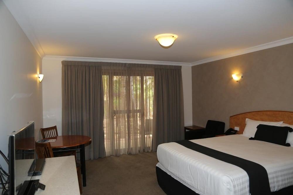 Wentworth Grande Resort