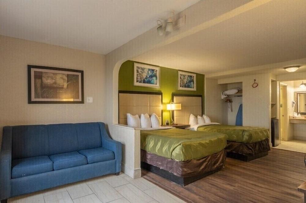 Quality Inn & Suites Corpus Christi Beachside
