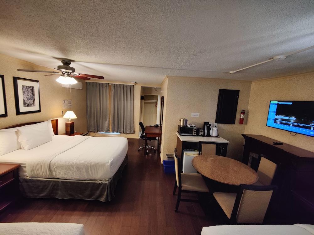 Divya Sutra Suites on Robson Downtown Vancouver