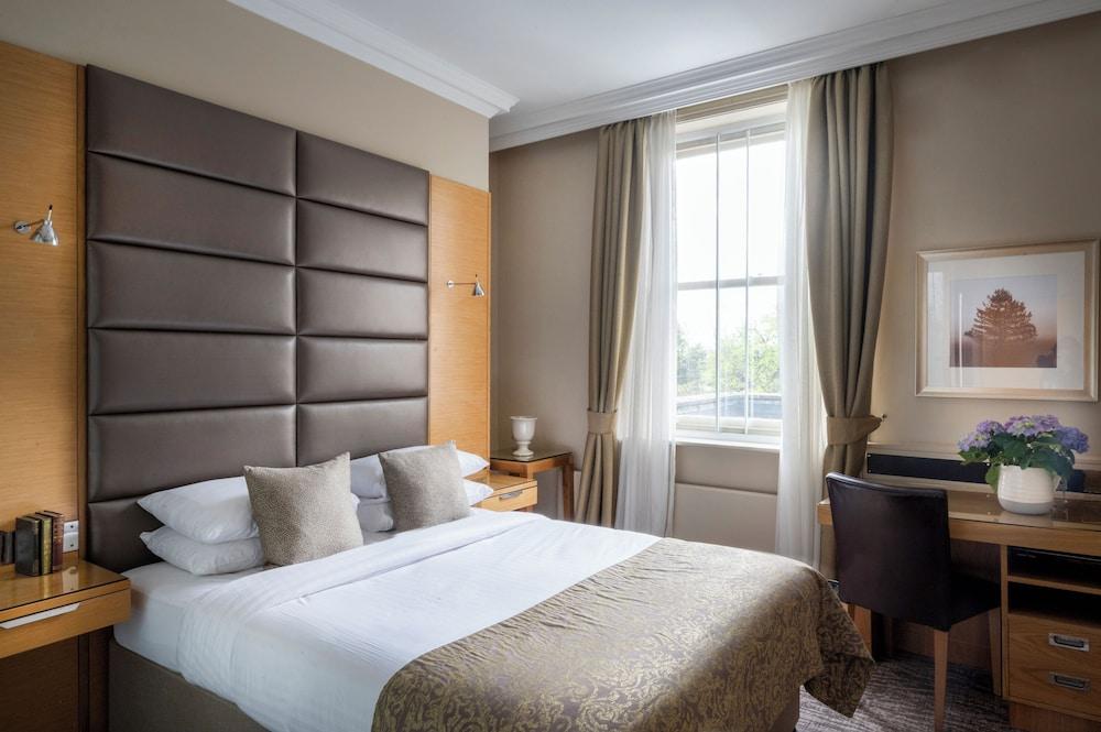 Woodlands Park Hotel