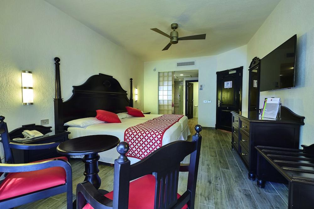 Hotel Riu Tequila - All Inclusive