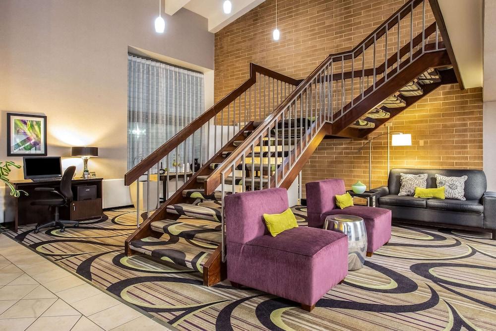 La Quinta Inn by Wyndham Oshkosh