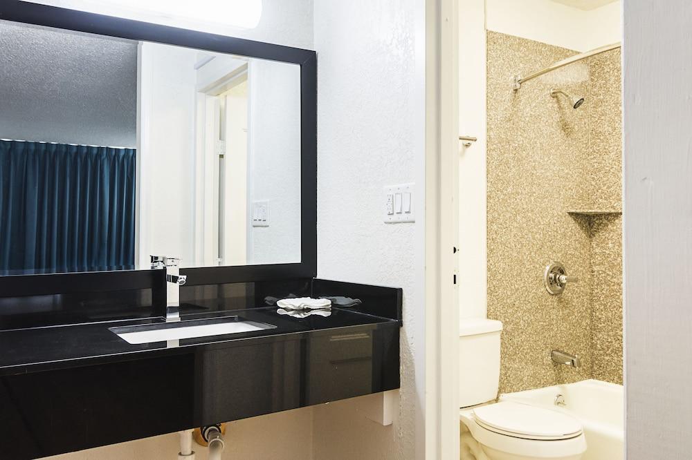 Econo Lodge Asheboro