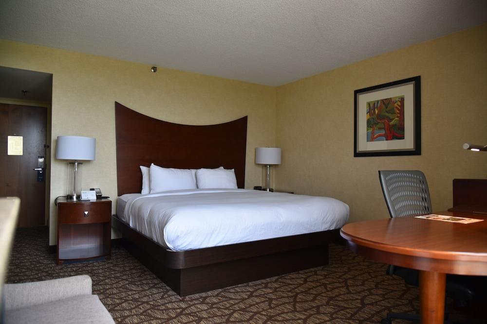 DoubleTree by Hilton Murfreesboro