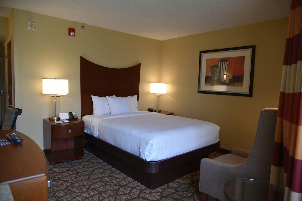 DoubleTree by Hilton Murfreesboro