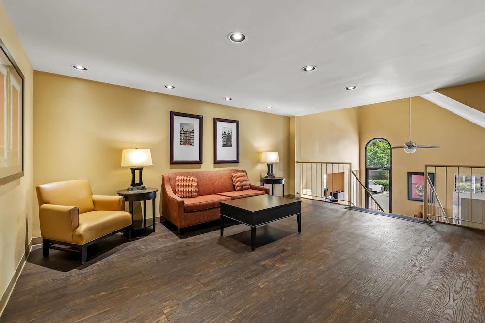 Suburban Studios Brentwood – Nashville