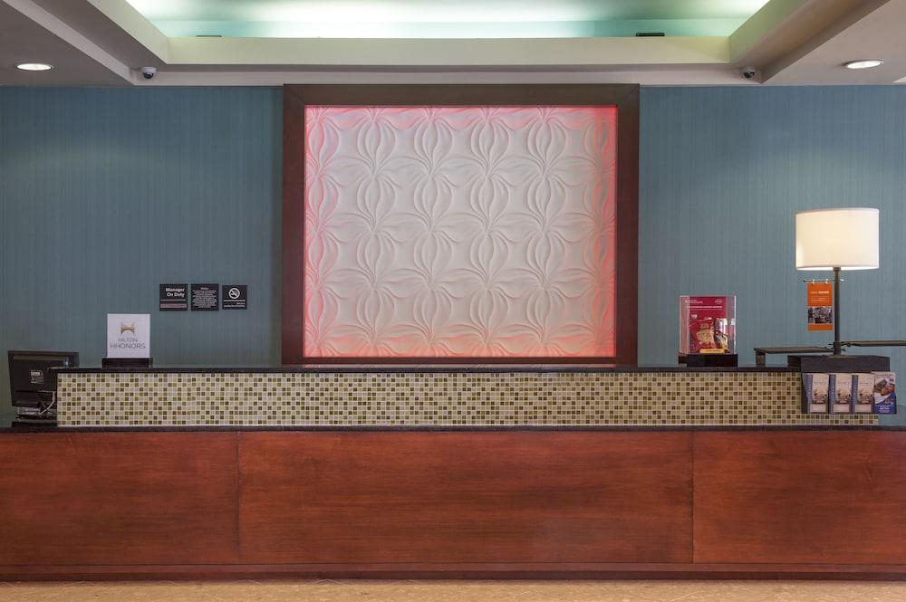 Hampton Inn Indianapolis Downtown Across from Circle Centre